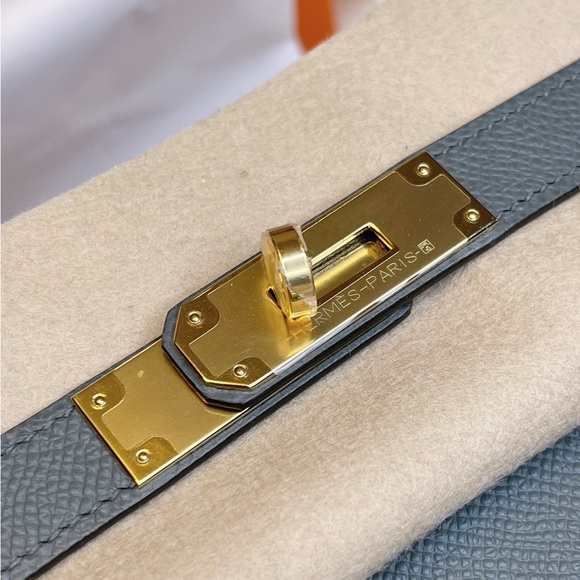 30 - Picture 7 of 14